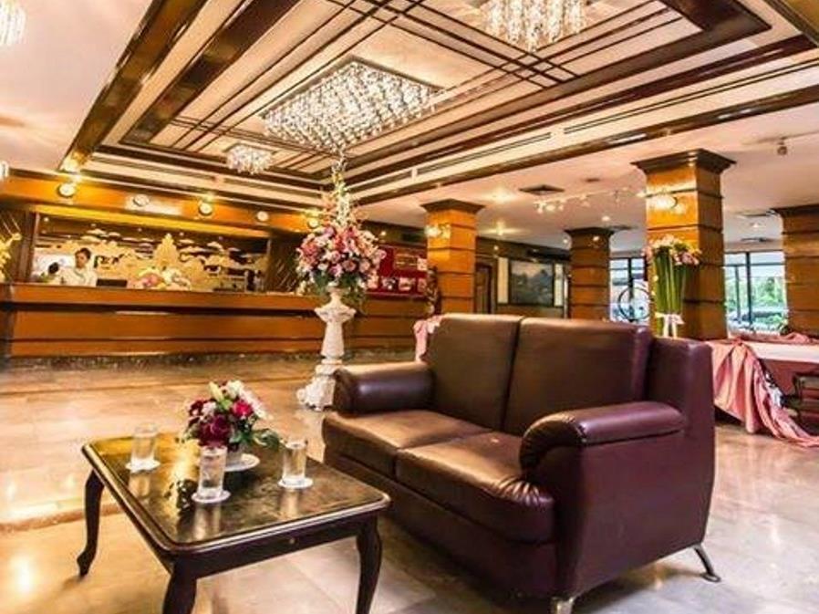 Korat Hotel - Sha Plus Nakhonratchasima Εξωτερικό φωτογραφία