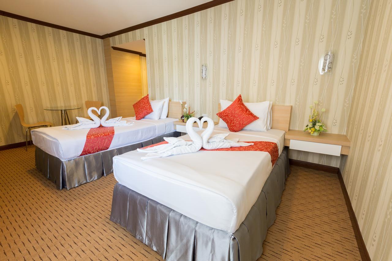 Korat Hotel - Sha Plus Nakhonratchasima Εξωτερικό φωτογραφία