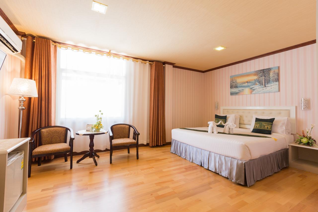 Korat Hotel - Sha Plus Nakhonratchasima Δωμάτιο φωτογραφία