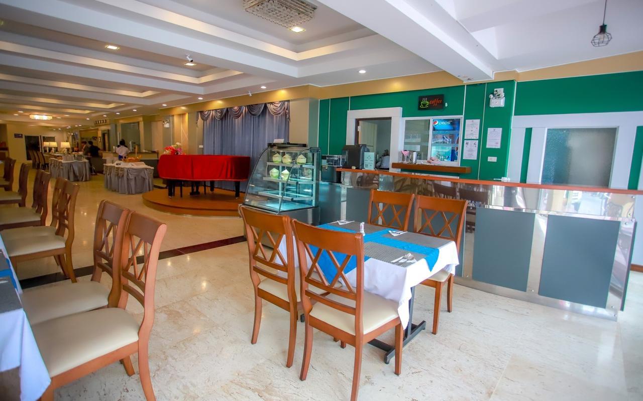 Korat Hotel - Sha Plus Nakhonratchasima Εξωτερικό φωτογραφία
