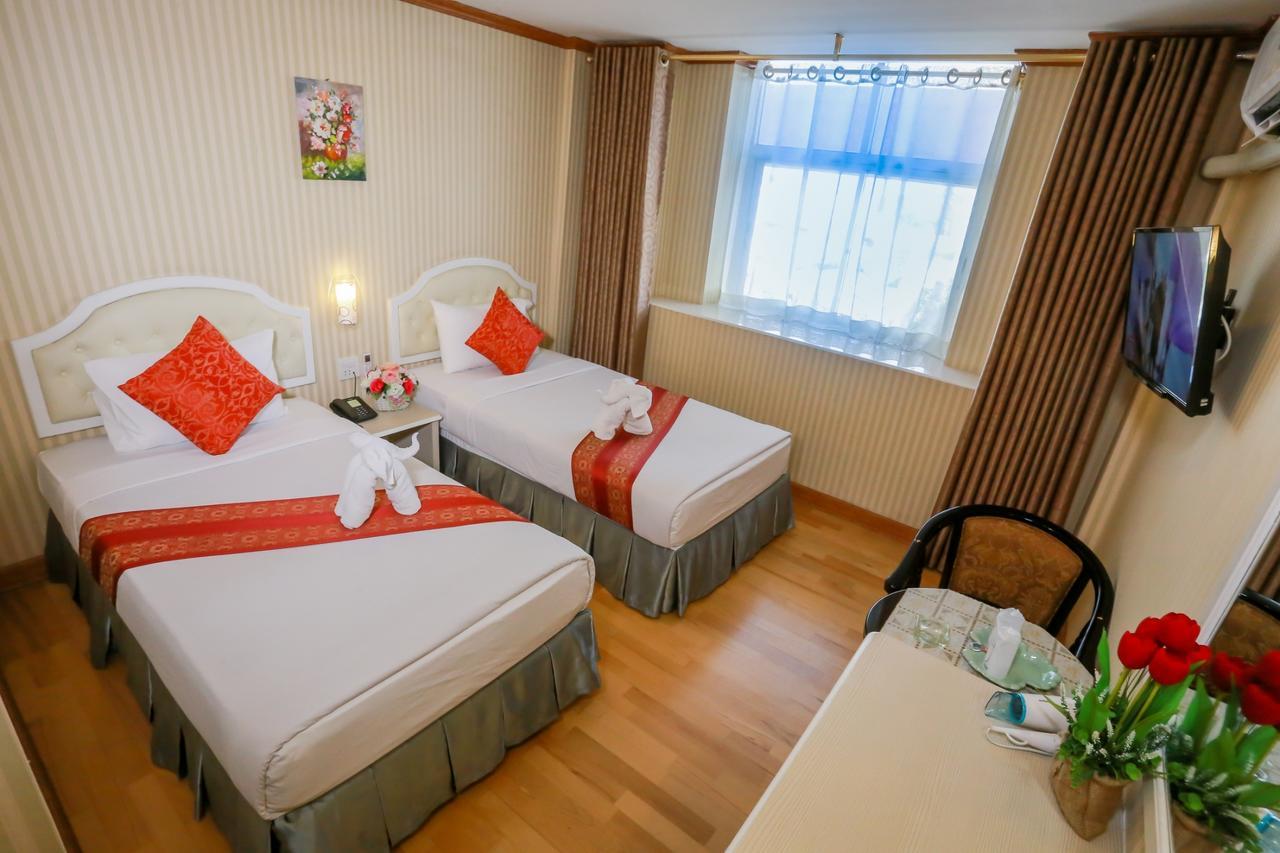 Korat Hotel - Sha Plus Nakhonratchasima Εξωτερικό φωτογραφία
