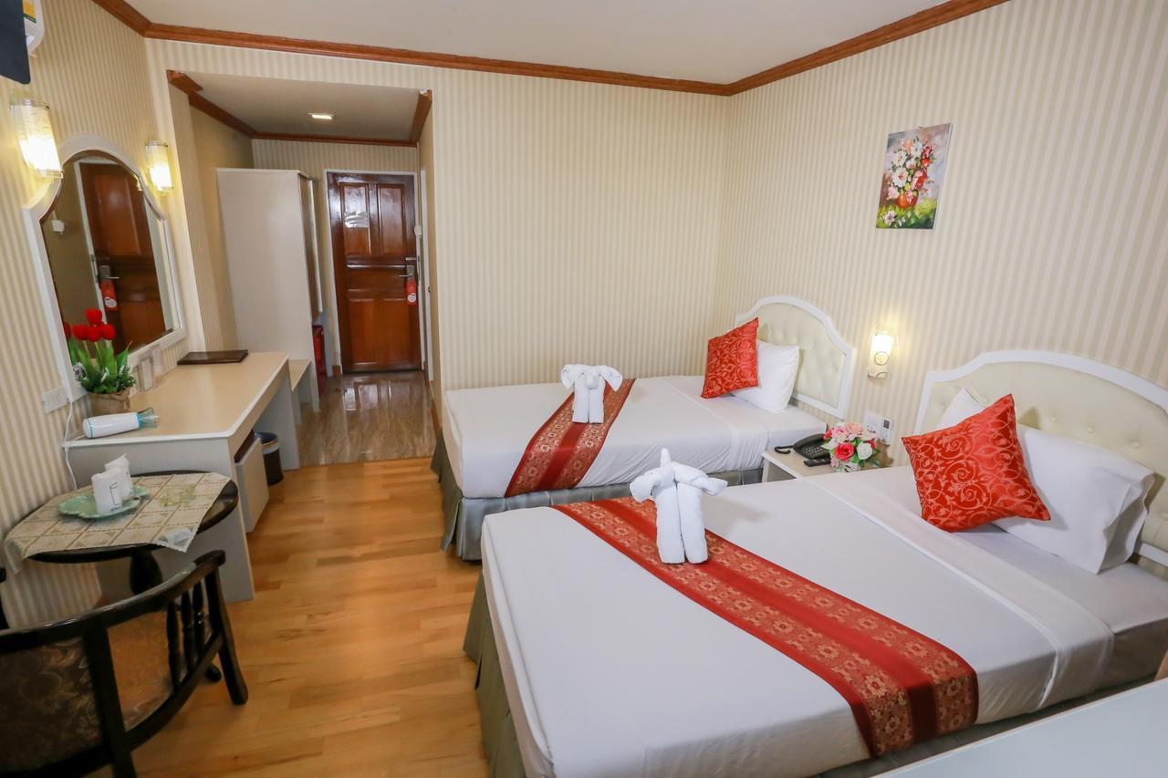 Korat Hotel - Sha Plus Nakhonratchasima Εξωτερικό φωτογραφία